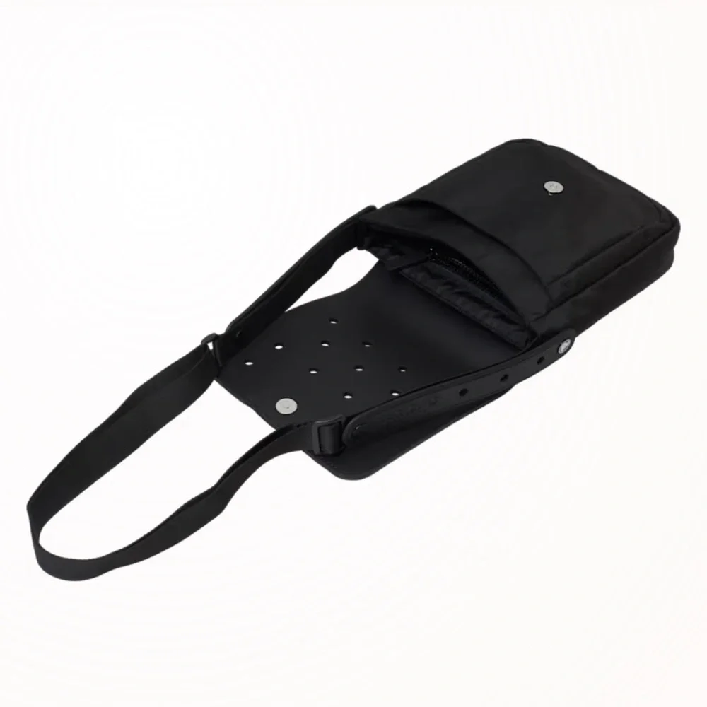 Crocs Classic Crossbody - Picture 4 of 6